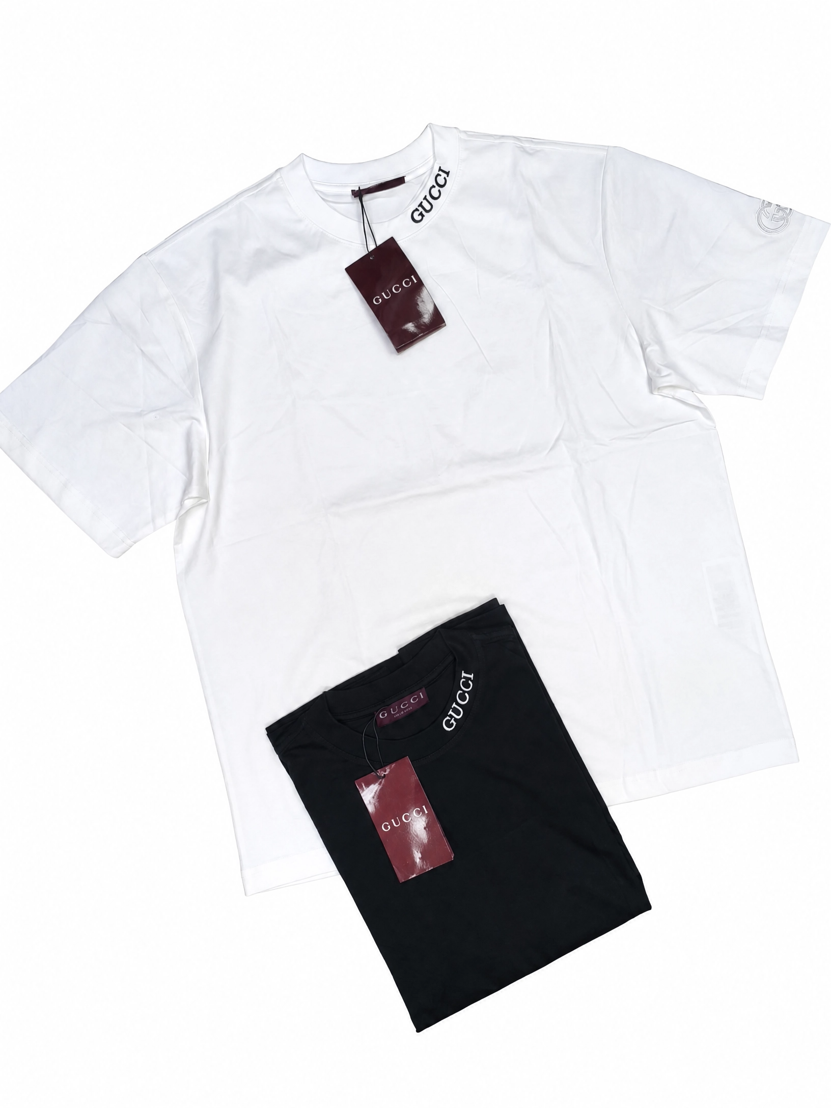 Camiseta Gucci Collar Logo